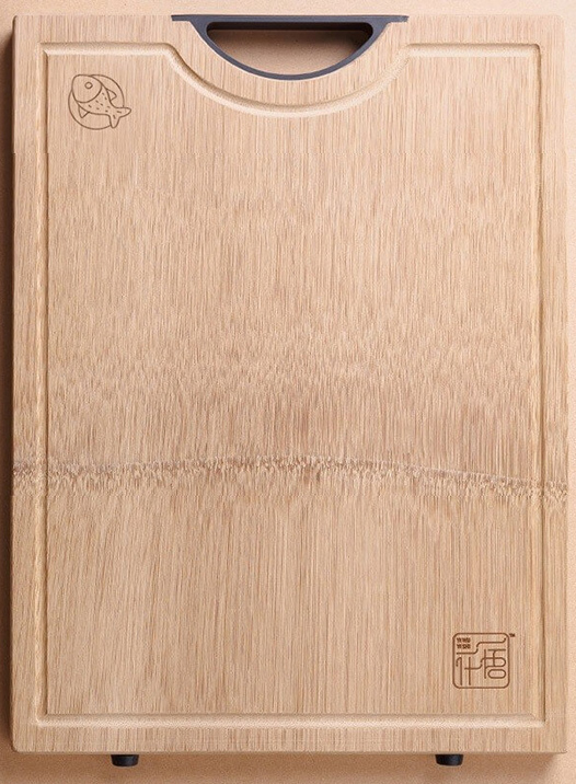 Yi Wu Yi Shi  Antibacterial Cutting Board Wood